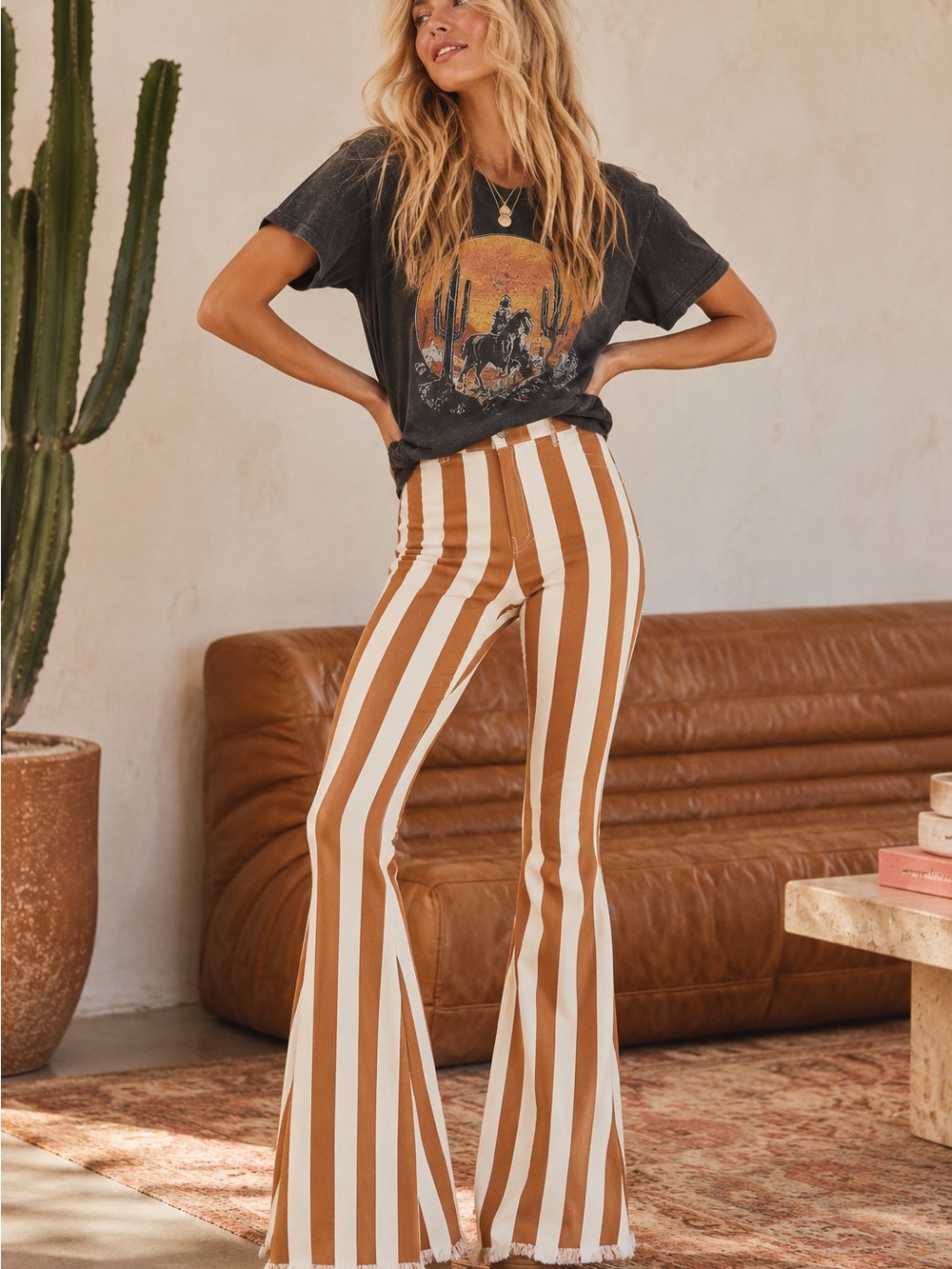 Show Me Your Mumu Berkeley Zip Up Bells Short Stripe Flare Jeans 25 NWOT